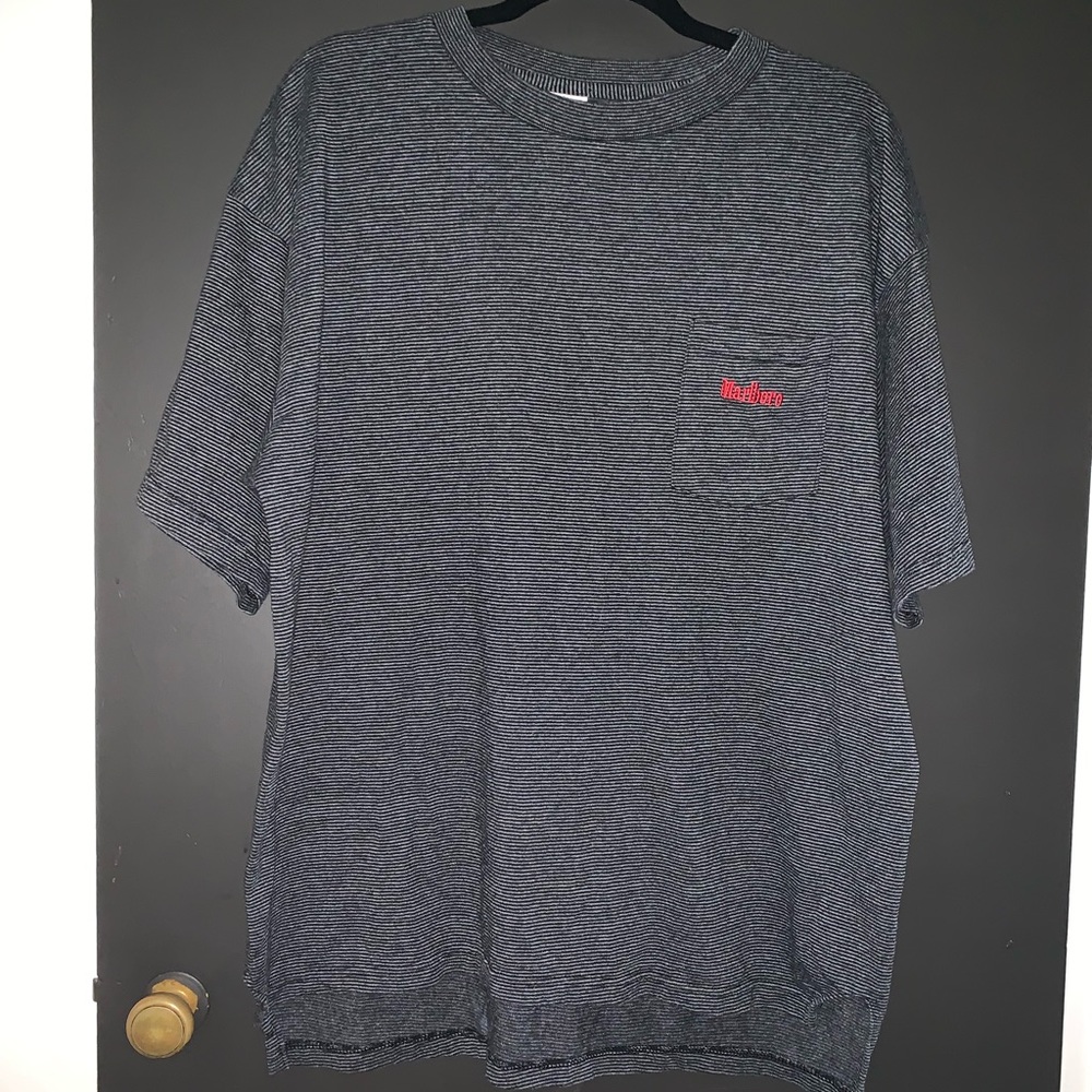 Vintage Marlboro pocket tee L/XL